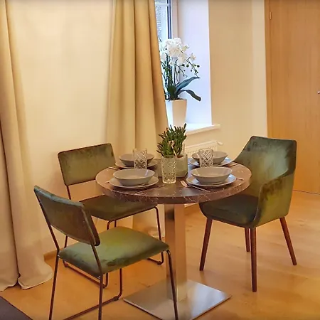 Home Apart-Hotel Vilnius 3* 빌뉴스