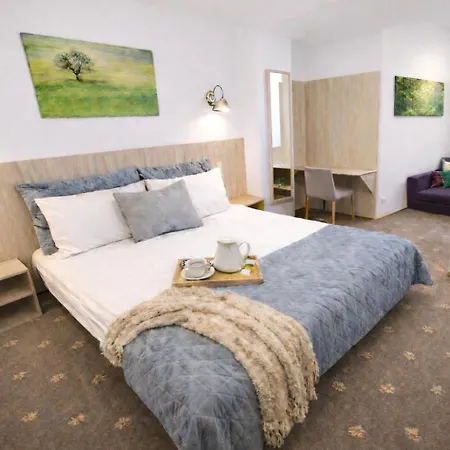 HOME Apart-Hotel Vilnius 3*