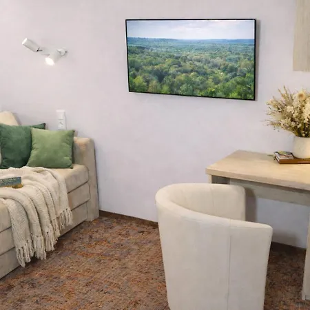 Otel Home Apart-Hotel Vilnius 3*