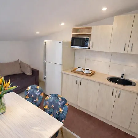 호텔 Home Apart-Hotel Vilnius 3*