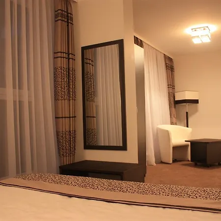 Home Apart-Hotel Vilnius Hotell 3*