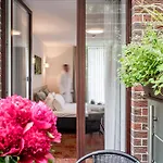 Hotell Home Apart-Hotel Vilnius 3*